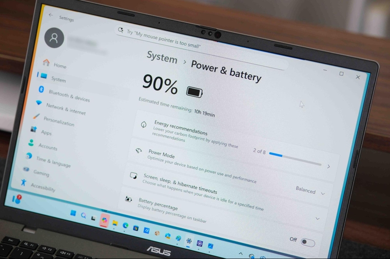 laptop màn hình OLED - hình 5