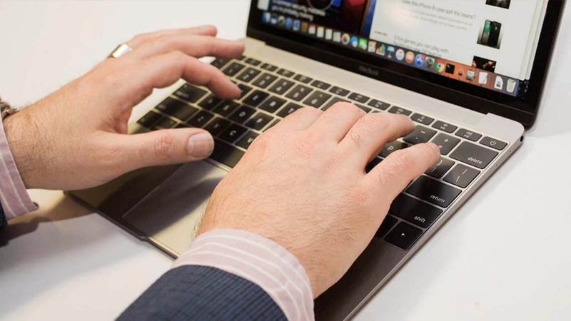 Laptop mini cần đảm bảo sự thoải mái khi sử dụng bàn phím