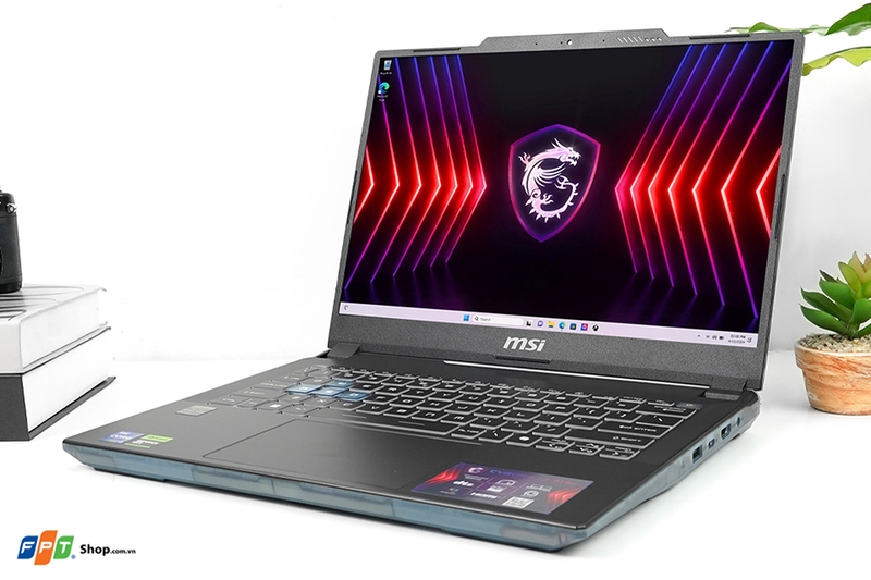 laptop MSI i7 (hình 2)