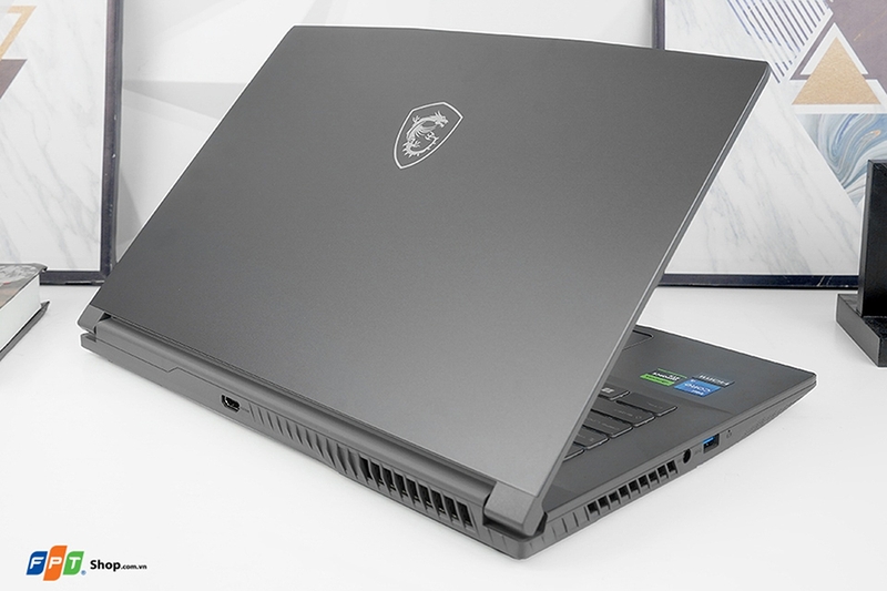 laptop MSI RTX 3050 (hình 4)