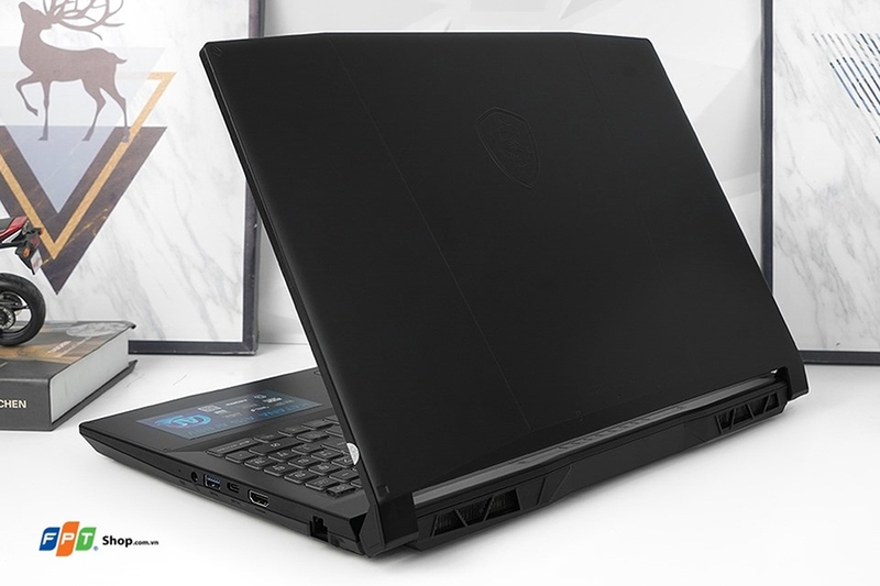 laptop MSI RTX 4060 (hình 2)