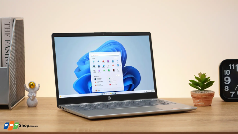 Laptop nào tốt cho sinh viên nhập học 5