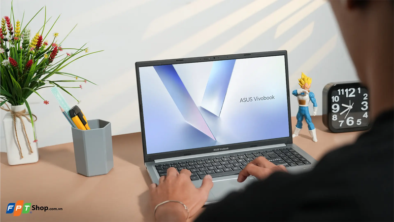 Laptop nào tốt cho sinh viên nhập học 1