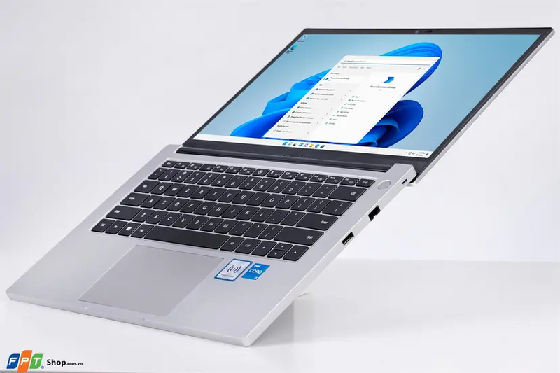 laptop pin trâu cho sinh viên 2025 (hình 7)