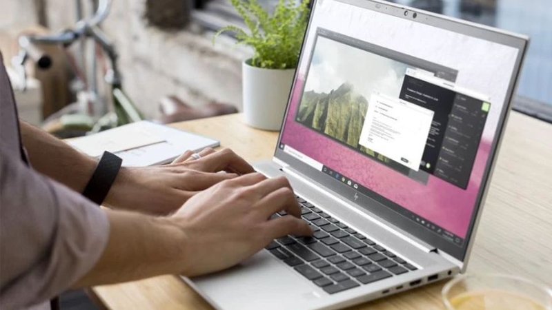 laptop văn phòng nhỏ gọn 2026 1