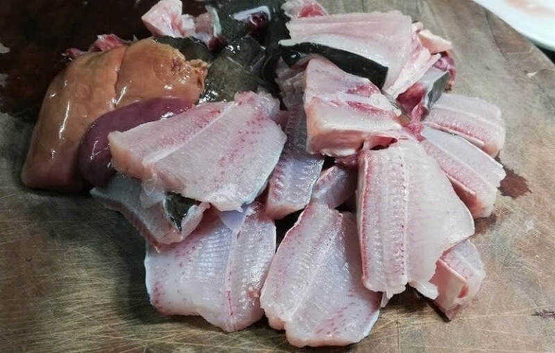 lẩu cá đuối măng chua ảnh 3