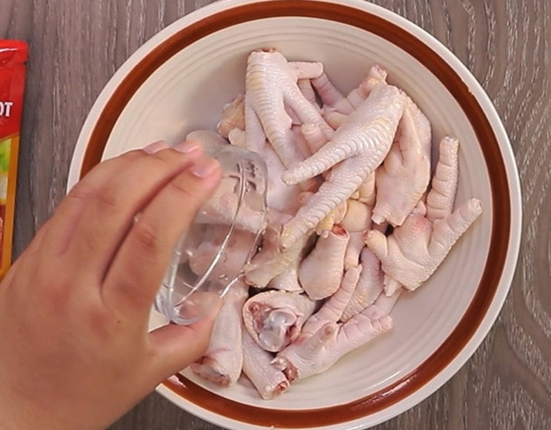 lẩu chân gà lá giang 5