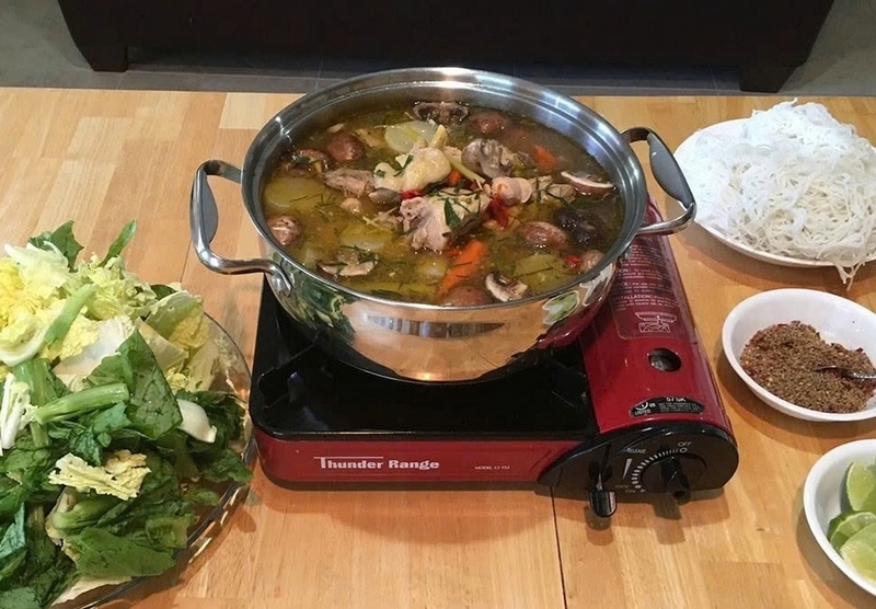 lẩu gà lá chanh ảnh 1