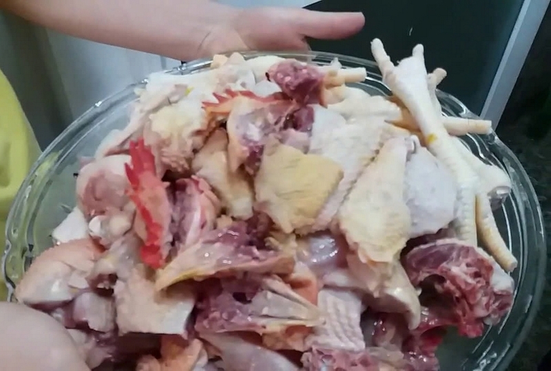 lẩu gà lá chanh ảnh 2