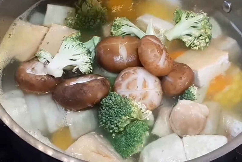 lẩu rau hình 9