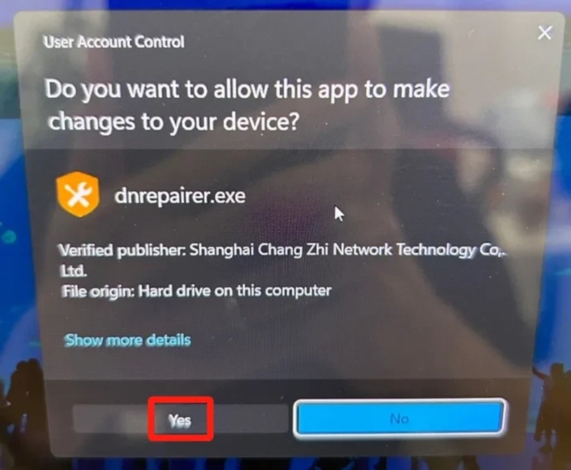 Khi User Account Control tung thông báo, bạn hãy chọn Yes