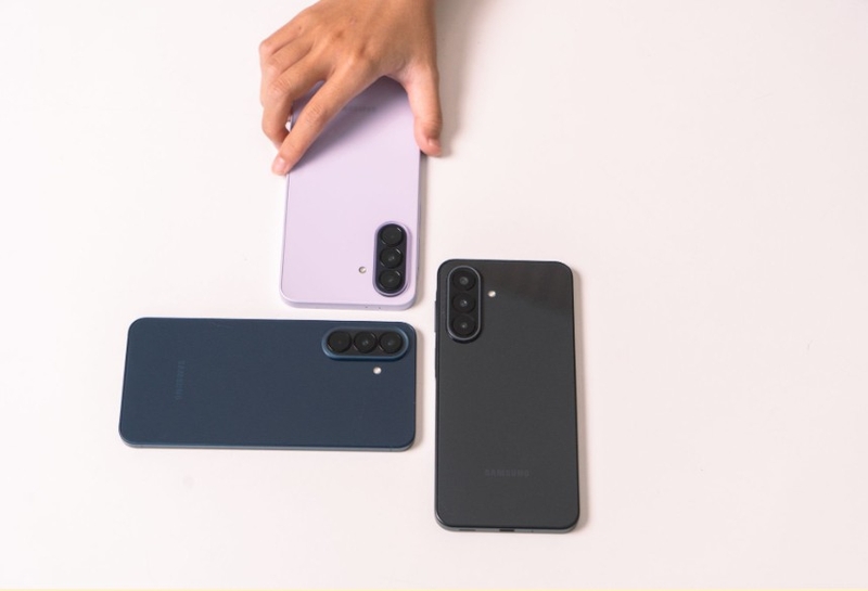 Muốn “lên đời” điện thoại 5G trong thời bão giá? Galaxy A Series 5G có sẵn nhiều lựa chọn hợp lý trên thị trường 1