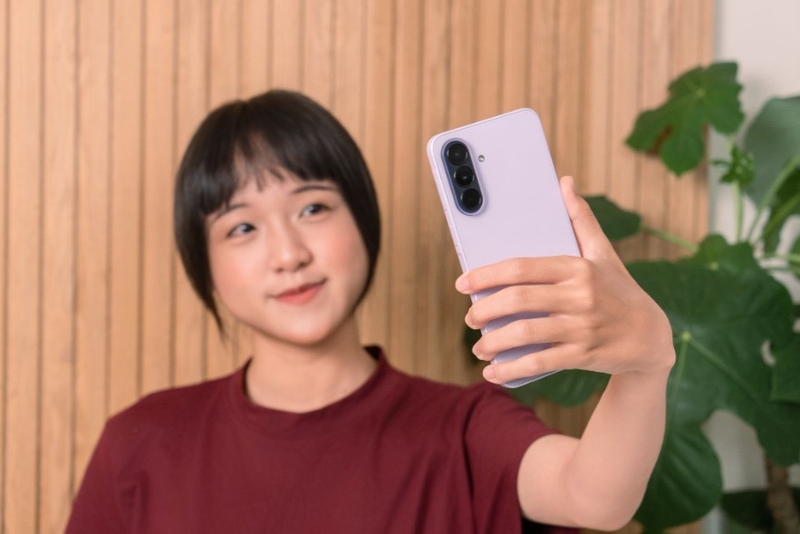Muốn “lên đời” điện thoại 5G trong thời bão giá? Galaxy A Series 5G có sẵn nhiều lựa chọn hợp lý trên thị trường 15