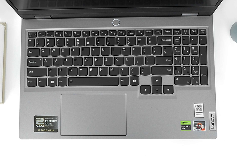 Lenovo LOQ 15AHP9 R7 8845HS (hình 9)