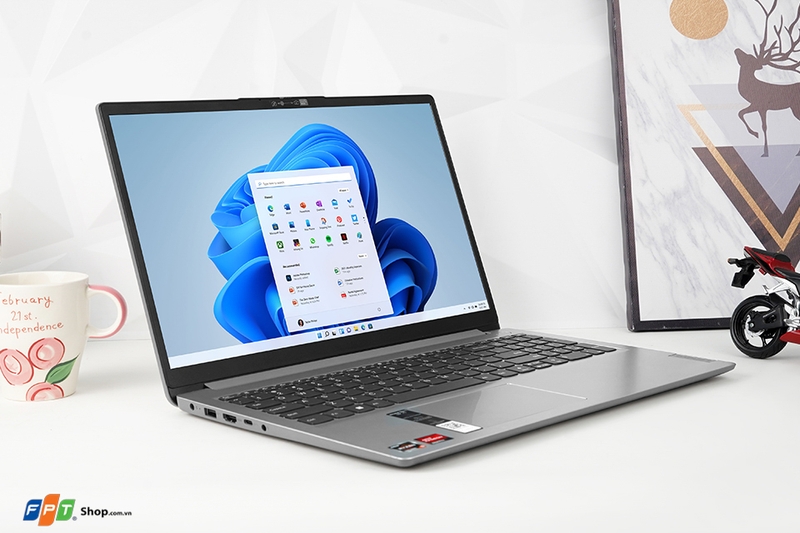 Lenovo IdeaPad 1 15ALC7 82R400VWVN 5