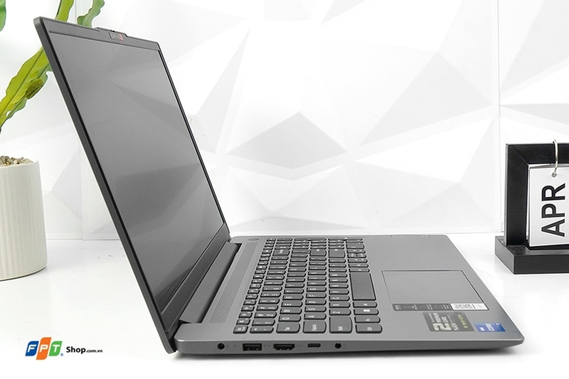 Cổng kết nối Lenovo IdeaPad