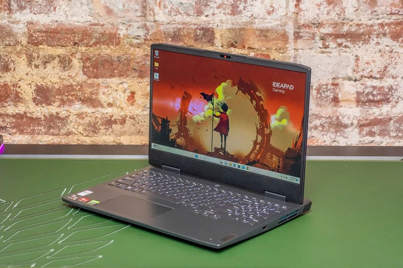 Lenovo IdeaPad chơi game tốt - 08