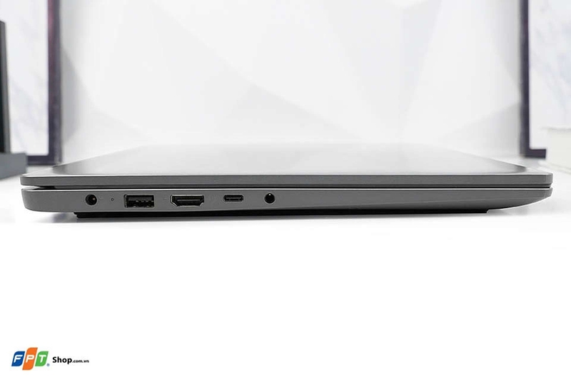 Lenovo Ideapad Slim 3 15ABR8 82XM00EJVN 6