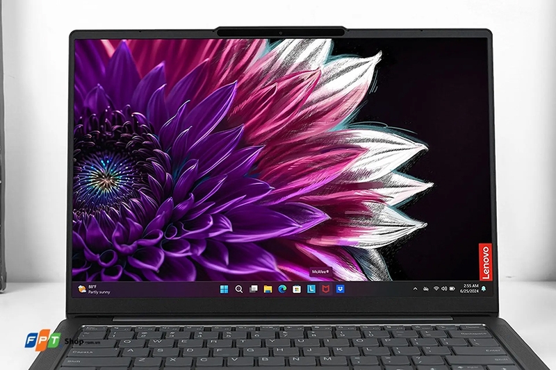 Đánh giá Lenovo Yoga Slim 7 - 03