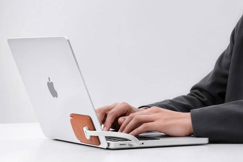 Lexar cũng giới thiệu Muse trong thiết lập sử dụng cùng MacBook.