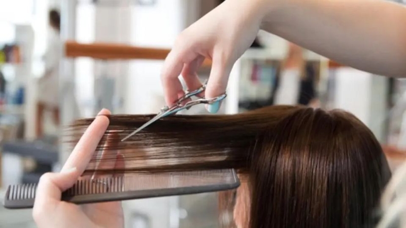 lịch cắt tóc tháng 6 2025 1