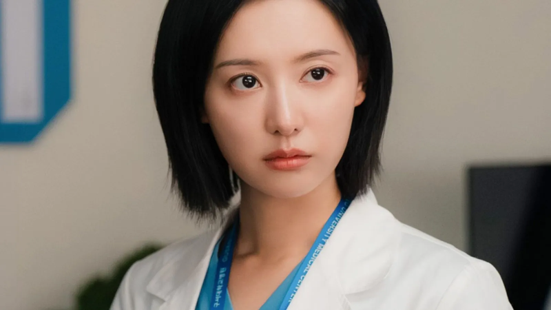 Kim Ji Won vai Gye Soo Jung