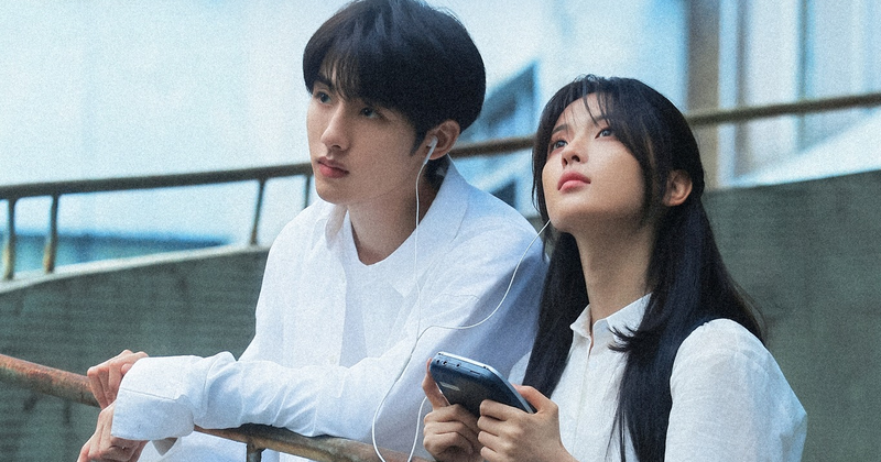 Hôm Nay Trời Đổ Mưa Bóng Mây