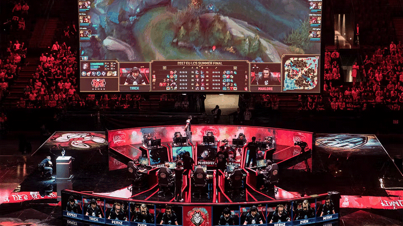 Chung kết thế giới LMHT là giải đấu quốc tế thường niên do Riot Games tổ chức