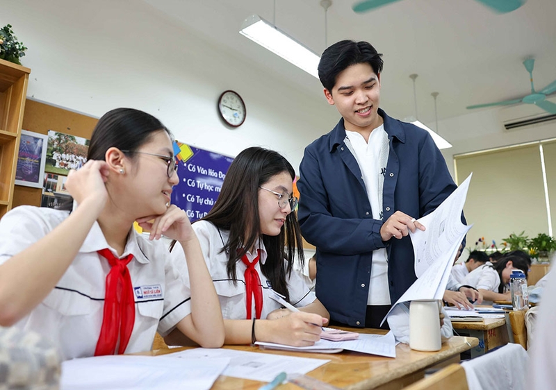 Lịch thi vào lớp 10 năm 2026 chính thức vào ngày nào - 04