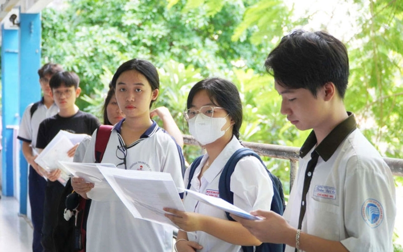 Lịch thi vào lớp 10 năm 2026 chính thức vào ngày nào - 07