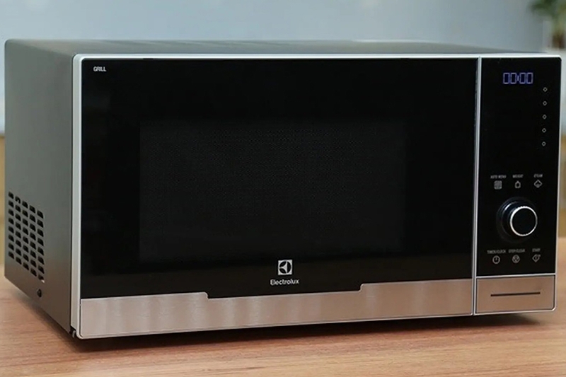Lò vi sóng Electrolux có tốt không 2