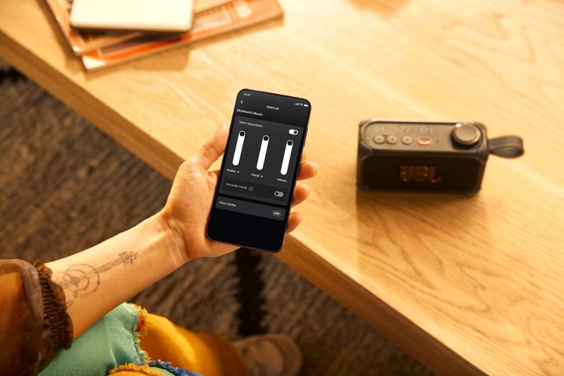 Loa Bluetooth JBL BandBox Solo - Điều khiển âm thanh linh hoạt qua JBL One