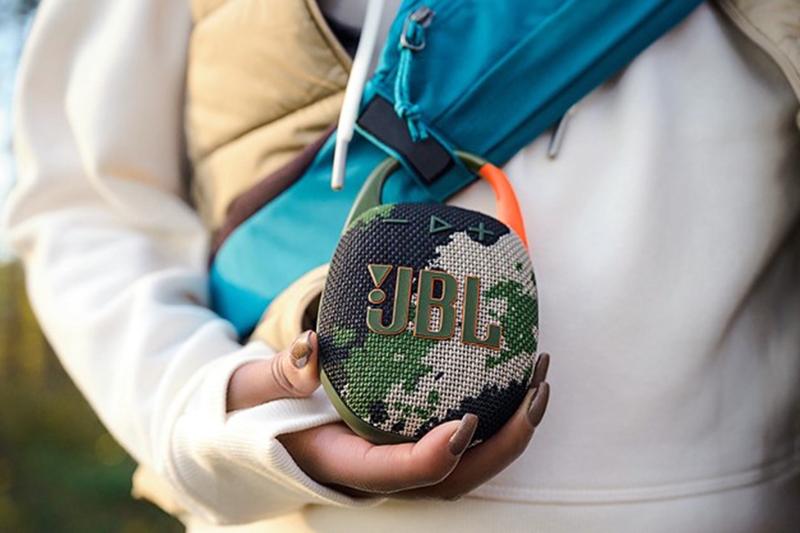Loa Bluetooth JBL Clip 5 âm thanh đầy uy lực từ chiếc loa nhỏ nhắn
