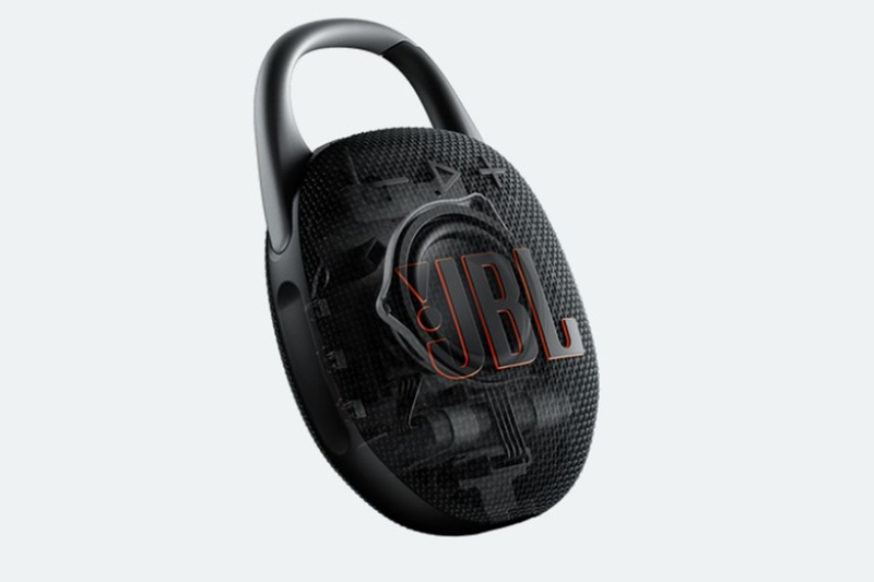 Loa Bluetooth JBL Clip 5 thỏa sức cài đặt với ứng dụng JBL Portable