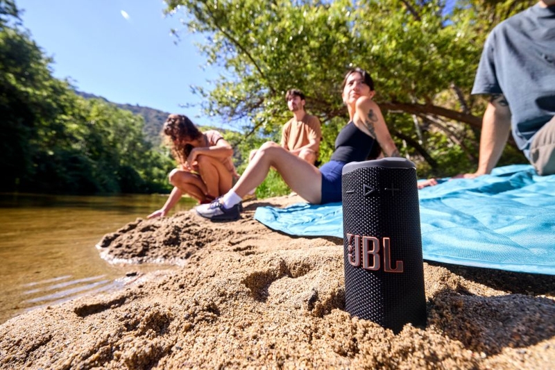 loa-bluetooth-jbl-grip-3.jpg