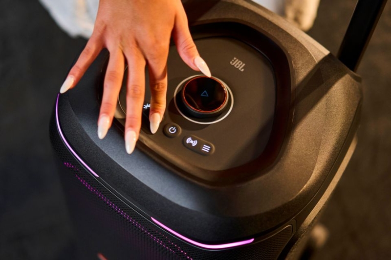 loa-bluetooth-jbl-partybox-330-4.jpg