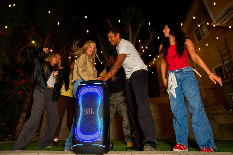 loa-bluetooth-jbl-partybox-330-6.jpg