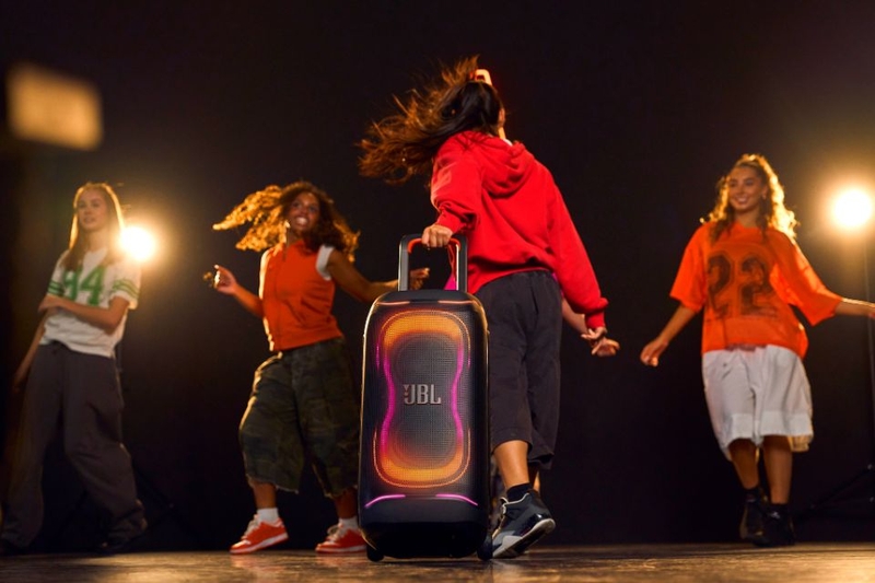 loa-bluetooth-jbl-partybox-330-8.jpg