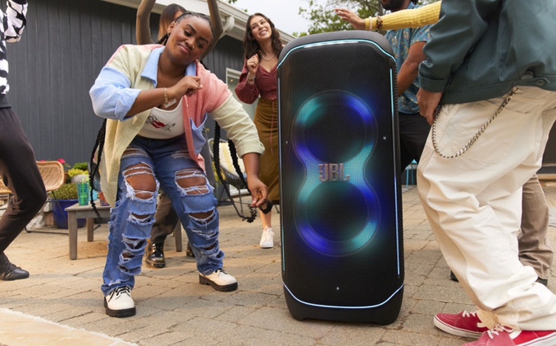 Loa kéo JBL công suất lớn - 02