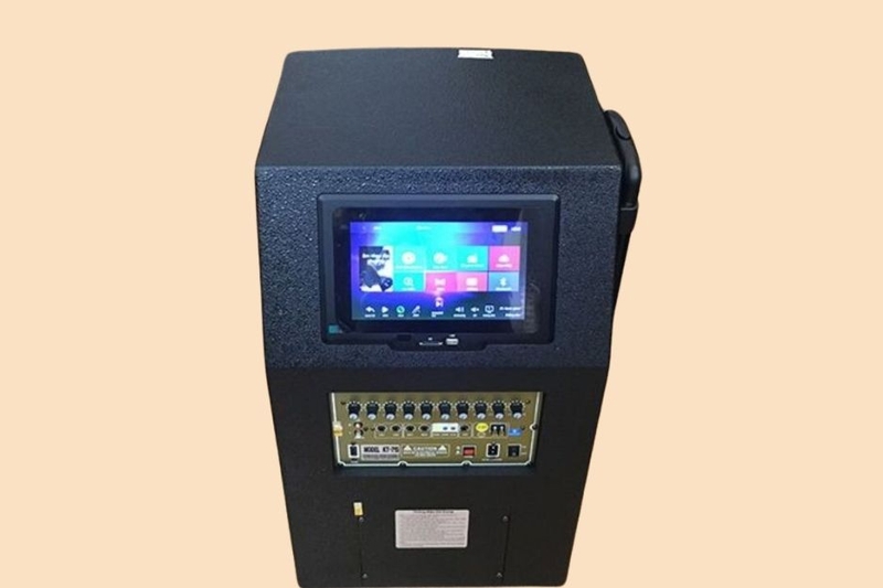 loa kéo có màn hình 1.1