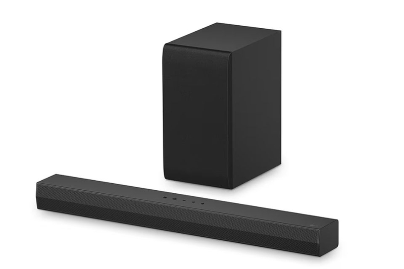 Loa thanh LG S40T công suất lên đến 300W