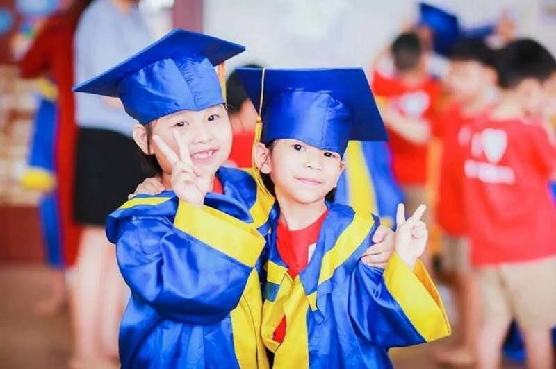 Lời chúc mừng tốt nghiệp dành cho con gái ảnh 2