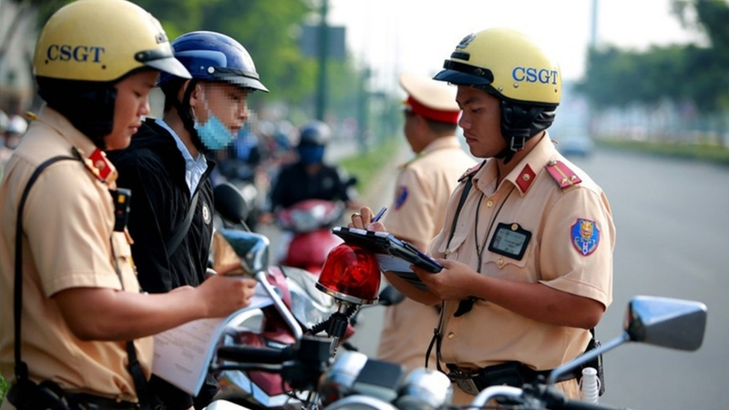 Mức phạt cho lỗi đi ngược chiều xe máy đã được tăng lên trong luật mới