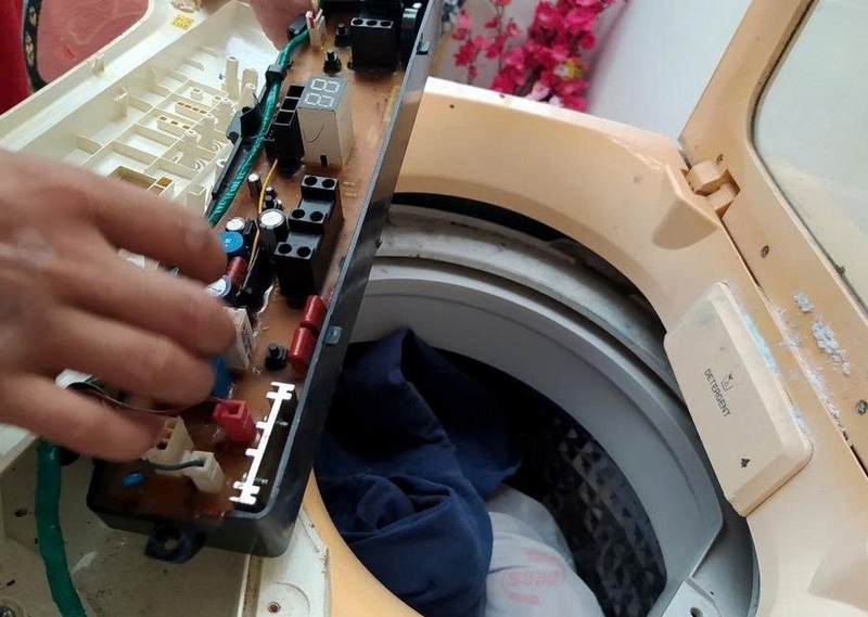 Lỗi E32 máy giặt Electrolux ảnh 4