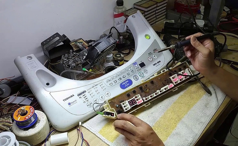 lỗi ef2 máy giặt toshiba ảnh 3