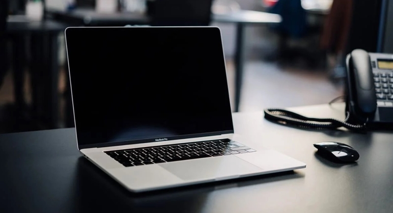 lỗi màn hình MacBook hình 1