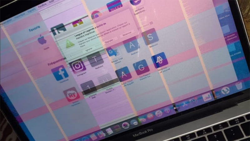 Màn hình bị chớp giật liên tục do bị nhiễu