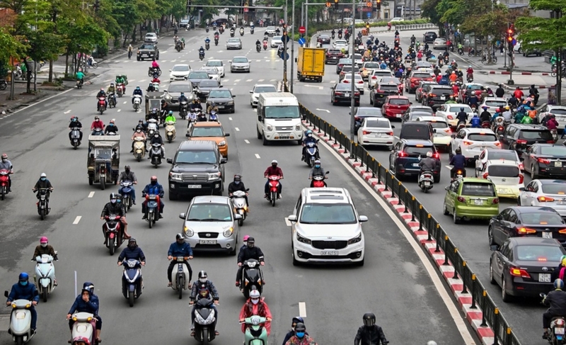 lỗi quay đầu xe nơi có biển cấm hình 5