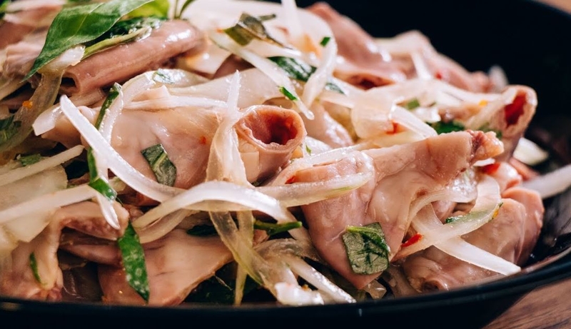 Lòng non trộn mắm chua cay 7