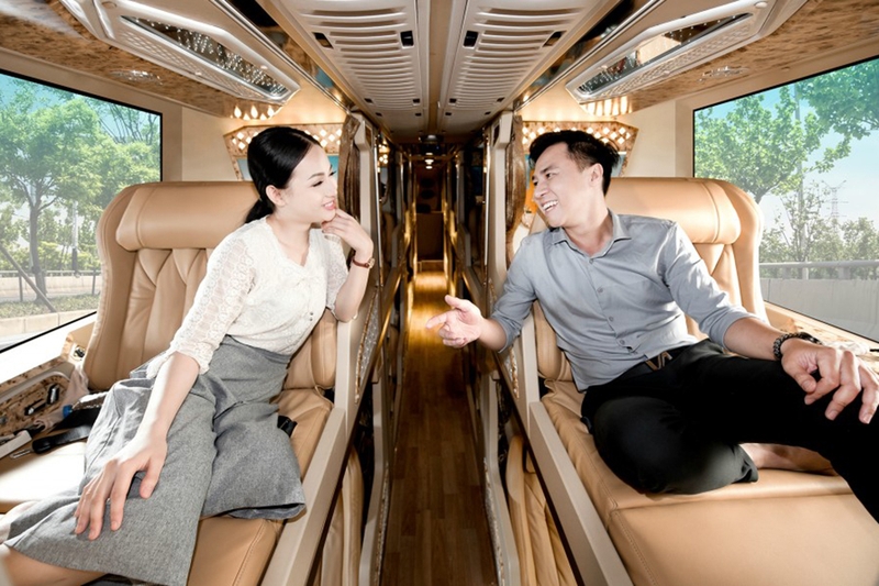 Long Vân limousine 10